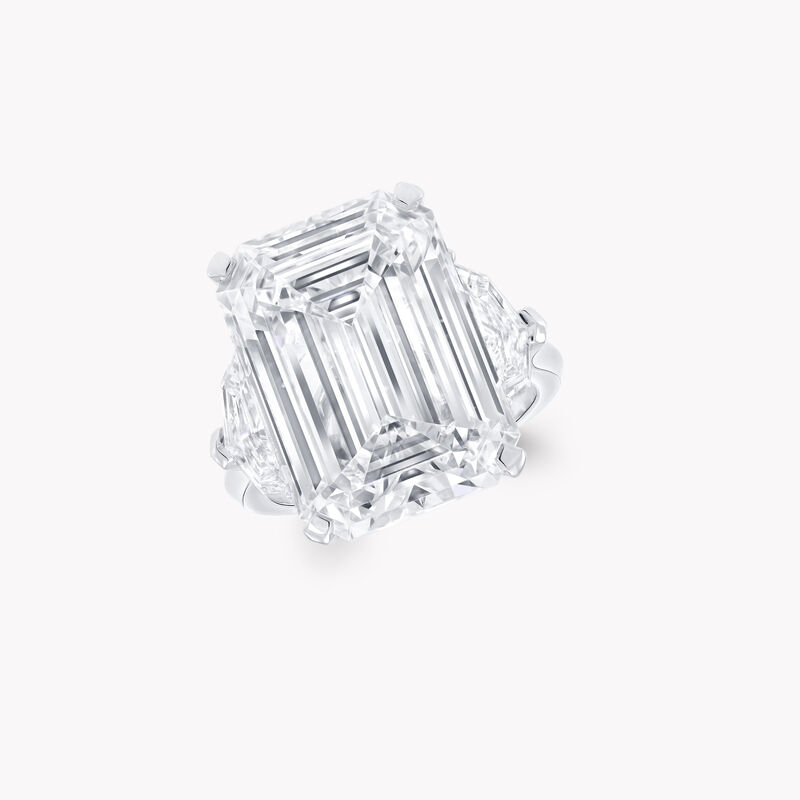 Bague solitaire en diamant taille &eacute;meraude