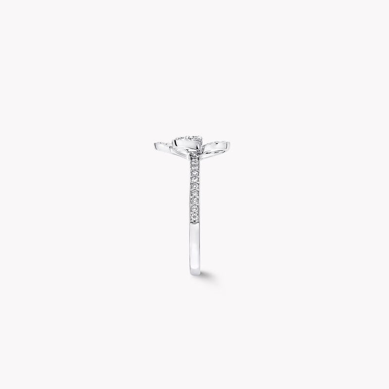 Wild Flower Pav&eacute; Diamond Ring