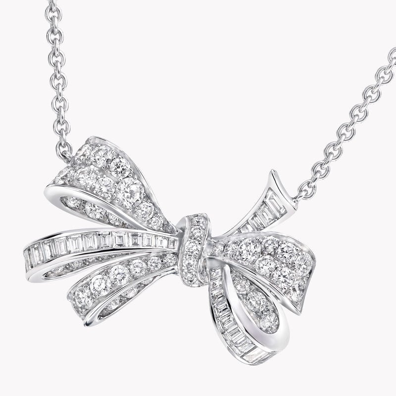 Tilda&rsquo;s Bow Classic Diamond Pendant