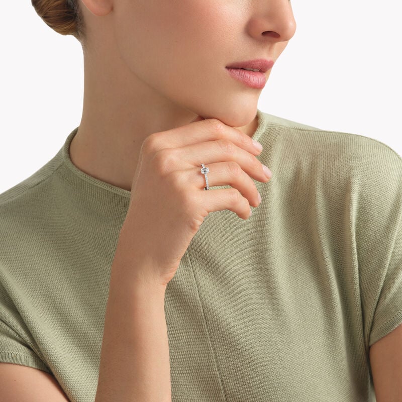 Bague Foufou avec diamant taille &eacute;meraude