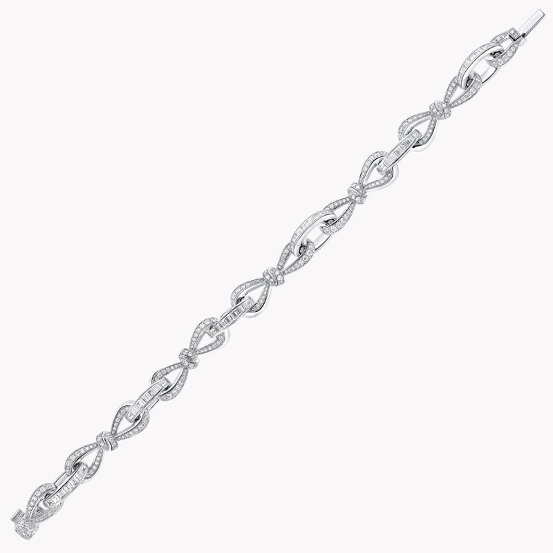 Tilda's Bow Diamond Link Bracelet