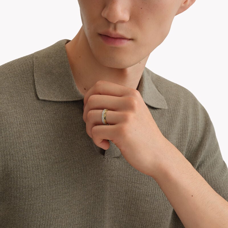 Laurence Graff Signature Three-Row Ring