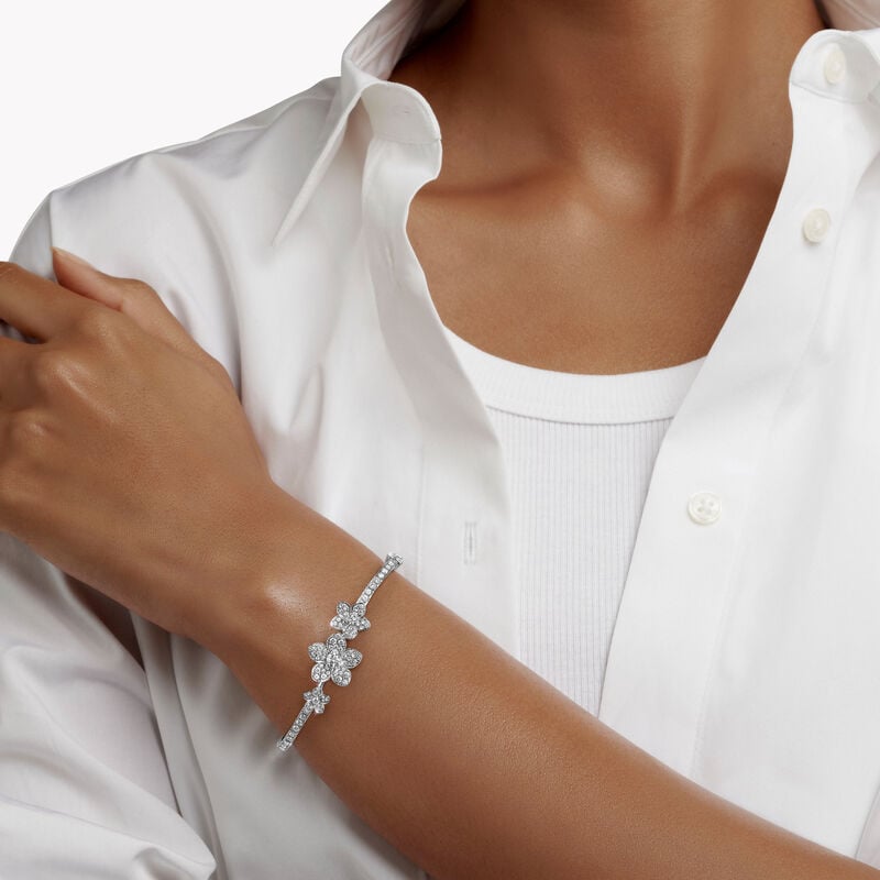Wild Flower Pav&eacute; Diamond Bracelet