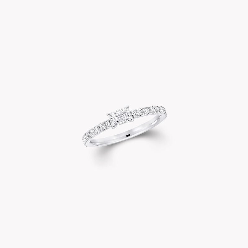 Foufou Horizontal Emerald Cut Diamond Ring