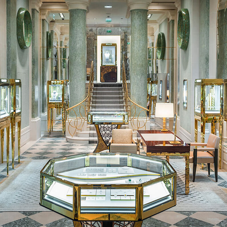 interior of the Graff Paris Place Vend&ocirc;me jewellery boutique