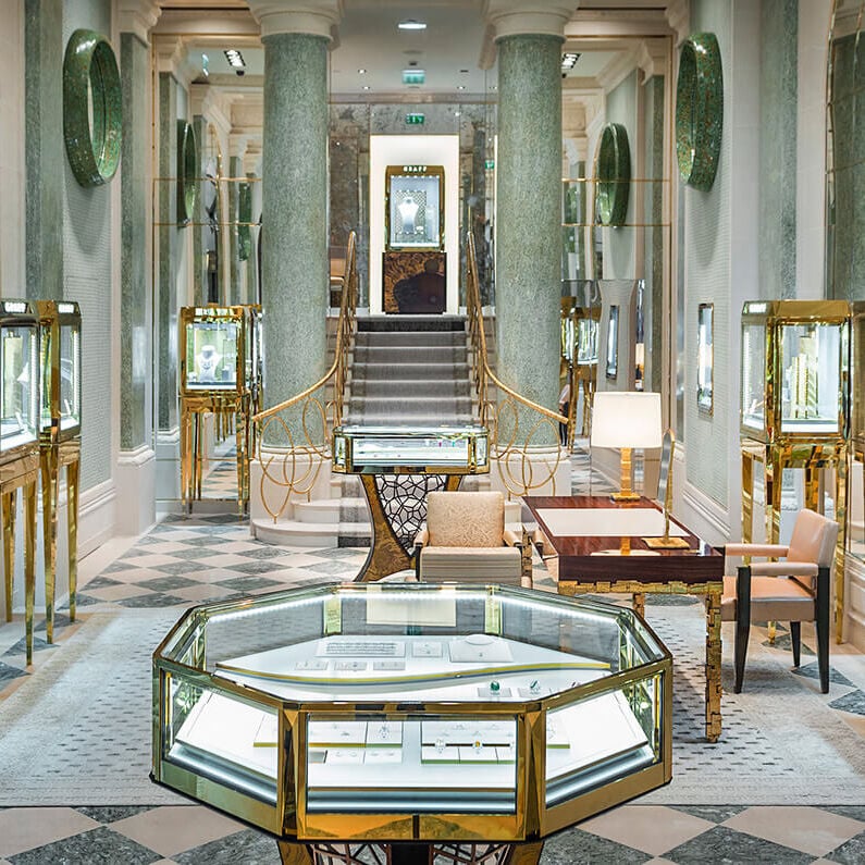interior of the Graff Paris Place Vend&ocirc;me jewellery boutique